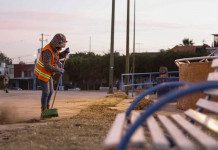 Roberto Cabrera supervisa trabajos de Servicios Públicos en la colonia Lomas del Pedregal