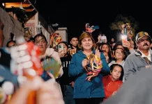 Norma Mejía lleva Callejoneada a La Trinidad