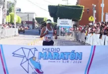 Más de mil 600 corredores participan en el Medio Maratón San Juan del Río 2024