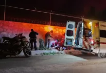 Motociclista sufre accidente, es trasladado con heridas graves