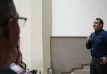 Capacitan a autoridades auxiliares en temas de protección civil, apoyo psicológico y desarrollo humano