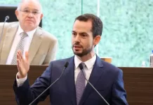 Ningún deudor alimentario podrá ocupar cargo público en Querétaro