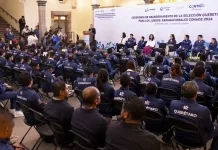 Abandera el Gobernador a la delegación queretana de los Paranacionales CONADE 2024