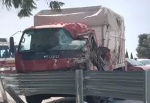 Fuerte accidente deja una persona lesionada en la 57 a la altura de Pedro Escobedo