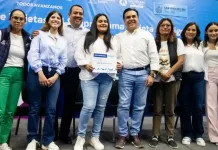 Entrega SEDESOQ apoyos económicos a mujeres sanjuanenses