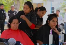 Secretaría de Desarrollo Social lleva jornada de servicios a Jardines del Valle