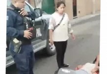 Patrulla embiste a motociclista, una mujer sale lesionada