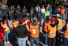 Infractores realizan trabajos a favor de la comunidad en la Ribera del Río
