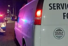 Jóven de aproximadamente 17 años de edad atenta contra su vida