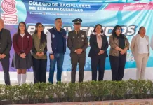 Llevan a cabo Feria Vocacional en el COBAQ 10 de San Juan del Río