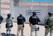 Aseguran armas, vehículos y narcóticos durante cateos en San Juan del Río