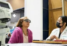 DIF realiza primera jornada visual en el CECUCO