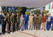 Asiste Gobernador al cambio de mando de la Décimo Séptima Zona Militar