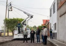 Roberto Cabrera supervisa trabajos de Servicios Públicos en la colonia Ramos Millán