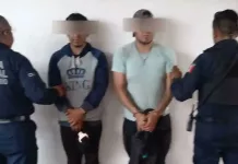 Detienen a dos personas por robo de transporte de carga y posesión de armas