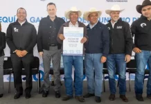 Entrega el gobernador 219 apoyos a productores sanjuanenses