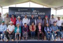 Roberto Cabrera sostiene encuentro con integrantes del Ejido Potrerillos