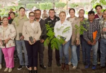 Pedro Escobedo impulsa la conciencia ambiental con la jornada “Adopta un árbol y cuídalo”