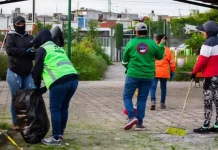 Supervisa Roberto Cabrera trabajos de mejora de imagen urbana en la colonia La Peña