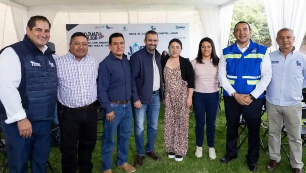 Con la firma del documento se realizarán bordos de regulación, pozos de absorción y trabajos de reforestación para recargar los mantos acuíferos de San Juan del Río.