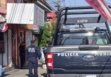 Se desvanece y muere al interior de establecimiento