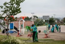 Supervisa Roberto Cabrera trabajos de mejora de imagen urbana en Vista Hermosa