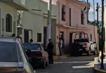 Fallece al interior de su hogar, su hijo pide auxilio