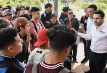 Apoya Agustín Dorantes campaña de registro para Tarifa Unidos en San Juan del Río