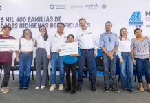 Entrega Gobernador apoyos sociales a comunidades indígenas de Jalpan de Serra