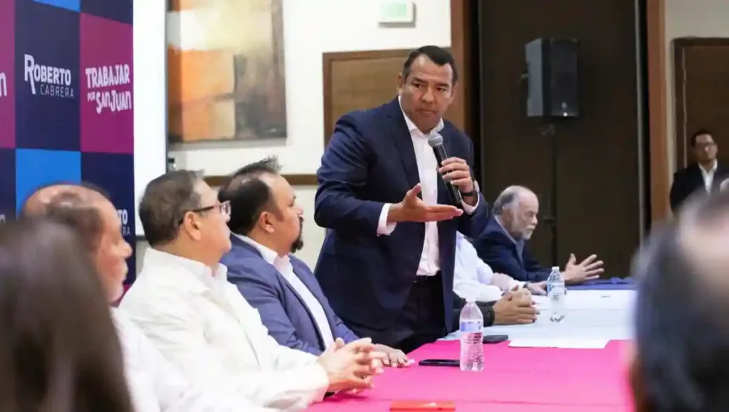 En el octavo día de actividades con motivo de su Cuarto Informe de Gobierno, el alcalde sanjuanense recalcó que, por primera vez, se atiende el acuífero de San Juan. 