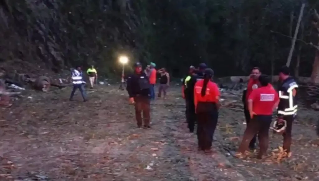 Como medida de precaución, las autoridades evacuaron a 180 personas de cuatro comunidades aledañas.