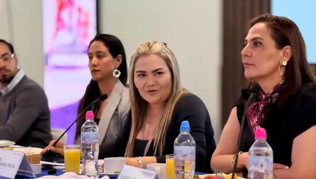 La carrera USEBEQ 2025 representa un espacio de unidad, salud y compromiso.