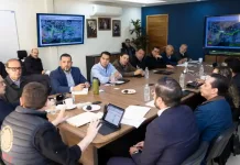 Se reúne Gobernador con responsables del proyecto del Tren México – Querétaro