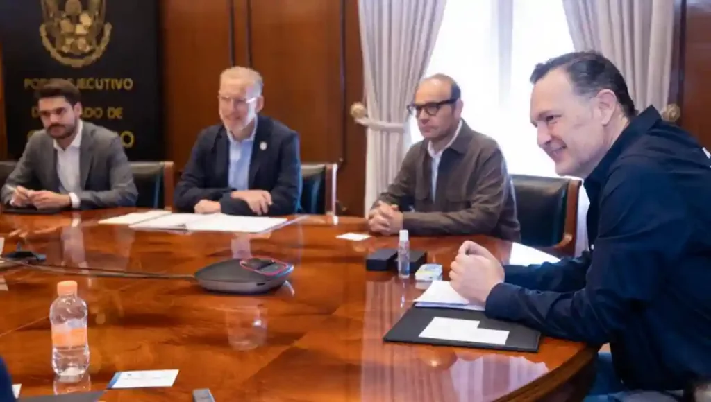 El Gobernador participó en el anuncio de la firma de capital estadounidense que en sus nuevas instalaciones proyecta generar a largo plazo casi mil empleos.