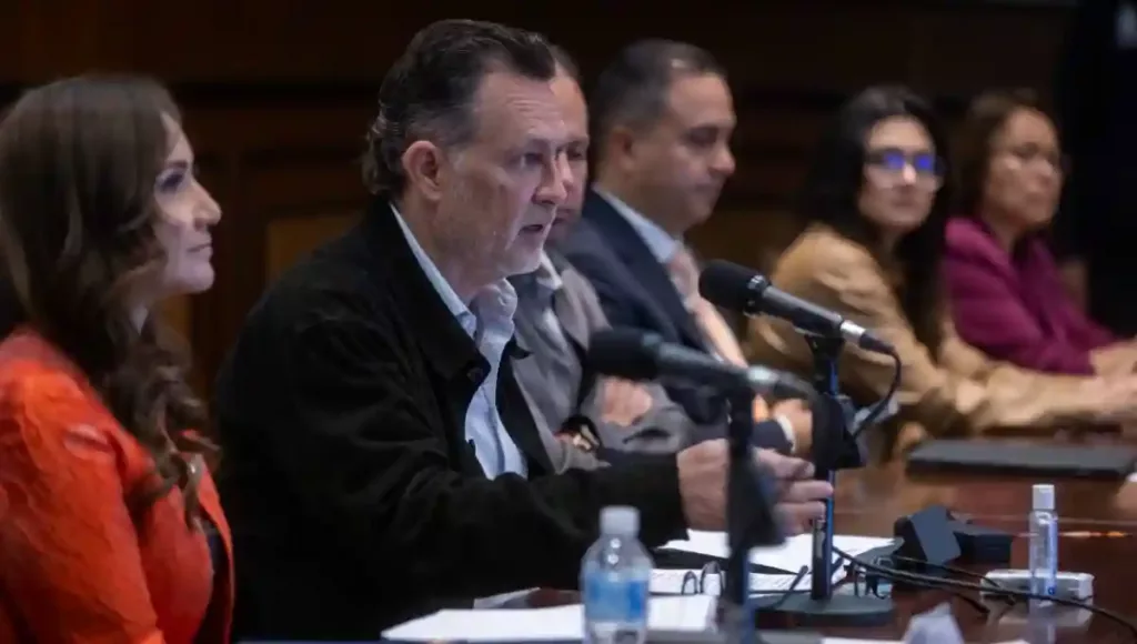 Anuncian la implementación en Amealco de la Estrategia de Intervención Interinstitucional “Nu’ju Gąthohû” que significa “Juntas y juntos florecemos”.