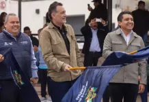 Encabeza Mauricio Kuri banderazo de arranque de QroVan en el Semidesierto