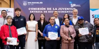 Realizan primera entrega de reconocimientos “Ser Joven” en San Juan del Río