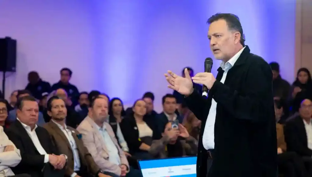 Mauricio Kuri participó en el foro Co-Creando el Futuro de Querétaro.