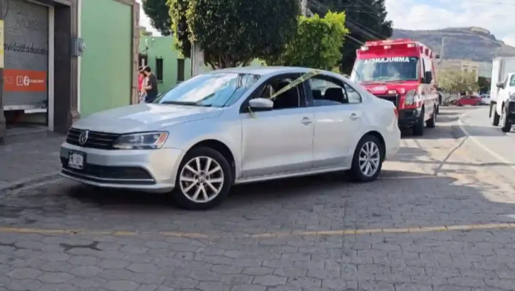 Era trasladado a un hospital debido a que presentó complicaciones de salud, sin embargo, durante el trayecto falleció.