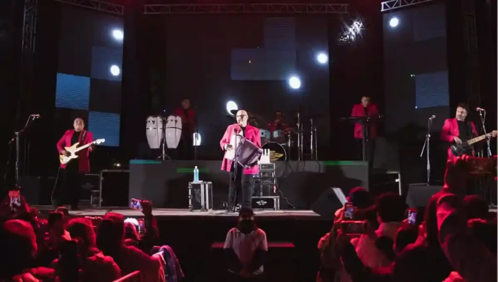 La Villa Navideña de Tequisquiapan se ha consolidado como un referente a nivel nacional, destacando por romper récords de asistencia.