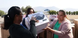 SEDESOQ entrega apoyos del Programa Coinversión Social