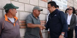 Luis Nava entrega escrituras y obras sociales en Ezequiel Montes