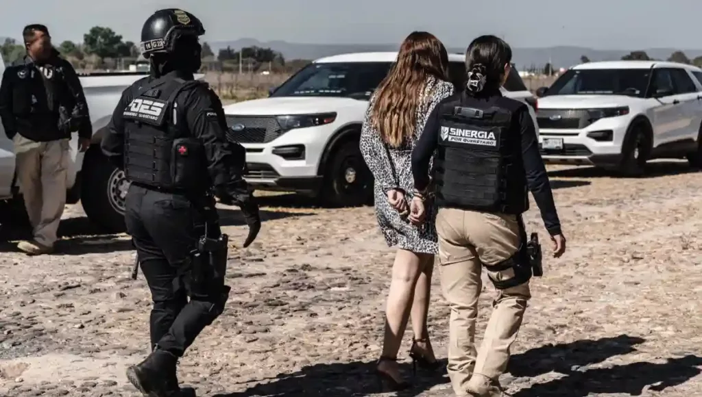 La diligencia se efectuó como parte de una investigación por los delitos de despojo y robo.