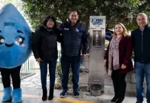 JAPAM entrega bebederos de agua en la comunidad de Ojo de Agua