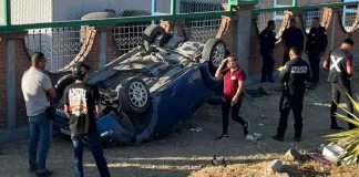 Aparatosa volcadura en la 120 deja varias jóvenes lesionadas