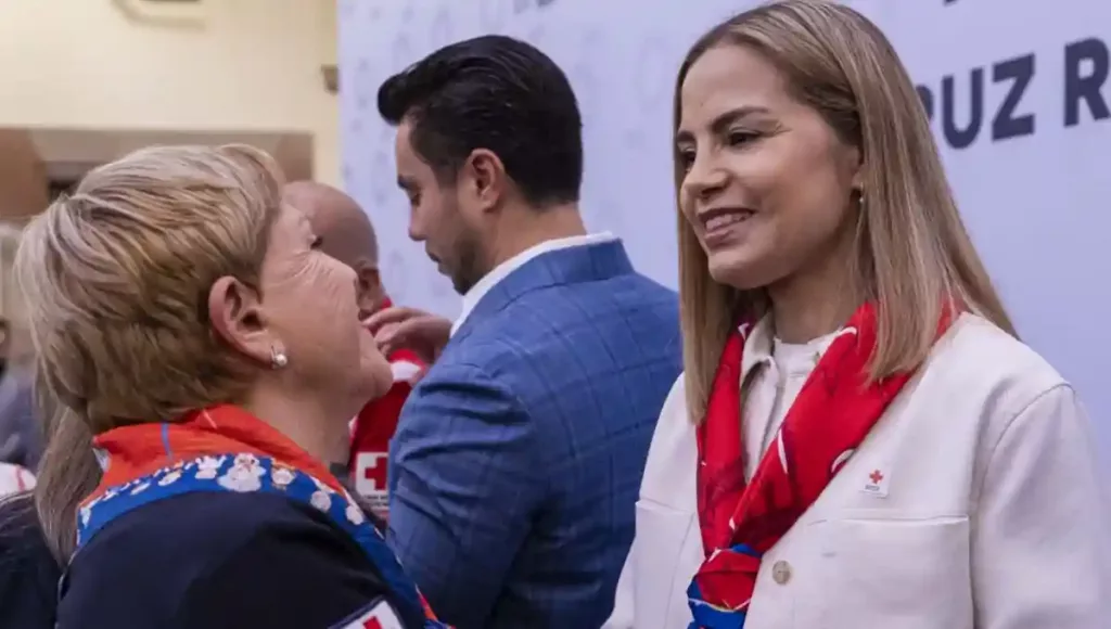 Gobierno del estado, realiza un donativo equivalente a tres mdp, aportación destinada a fortalecer la atención prehospitalaria y servicios médicos.