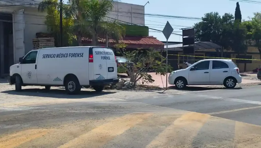 Era trasladado a una clínica debido a que el masculino recibió varias heridas de gravedad.