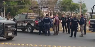 Logran evitar tragedia en puente a desnivel de la carretera estatal 120