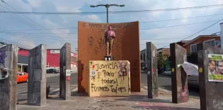 Exigen justicia para feminicidios y mujeres desaparecidas en marcha del 8M en SJR