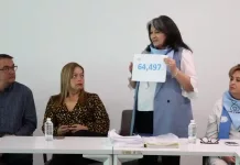 Más de 64 mil 497 firmas ciudadanas en defensa de la vida, fueron entregadas a diputados del PAN